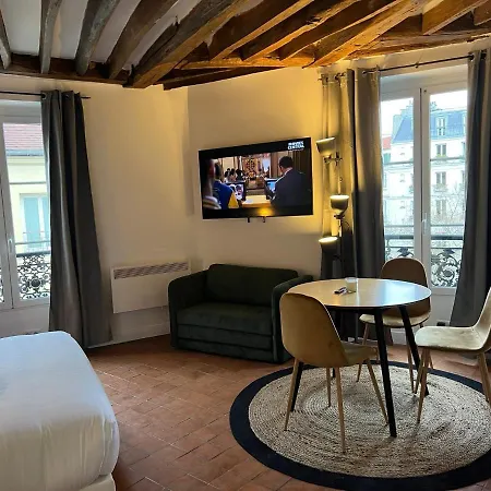 Apartment Conde Chic Paris